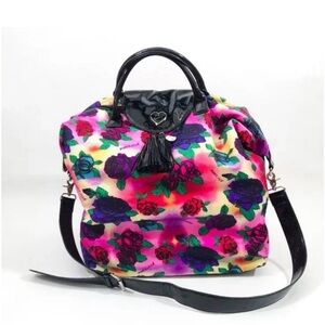 Betsey Johnson Floral with black trim travel bag